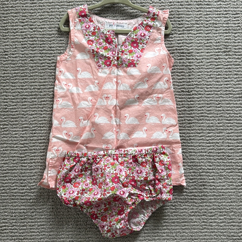 Petit Peony Pink Swan Print Sleeveless Dress with matching bloomers - Size 2Y
